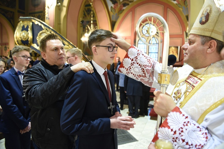 Bierzmowanie u św. Kazimierza w Nowym Sączu