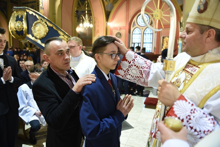 Bierzmowanie u św. Kazimierza w Nowym Sączu