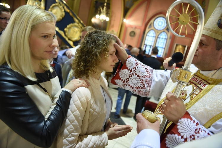 Bierzmowanie u św. Kazimierza w Nowym Sączu