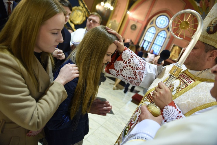 Bierzmowanie u św. Kazimierza w Nowym Sączu