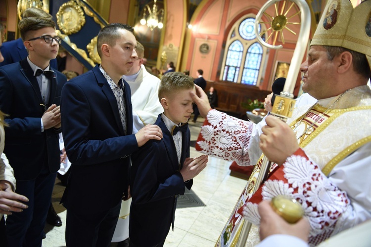 Bierzmowanie u św. Kazimierza w Nowym Sączu