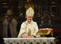 Mszy św. przewodniczył ordynariusz diecezji łowickiej bp Andrzej F. Dziuba.