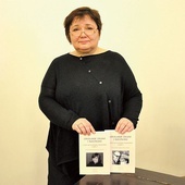 Dr hab. Małgorzata Świder, prof. UO, z najnowszą książką.