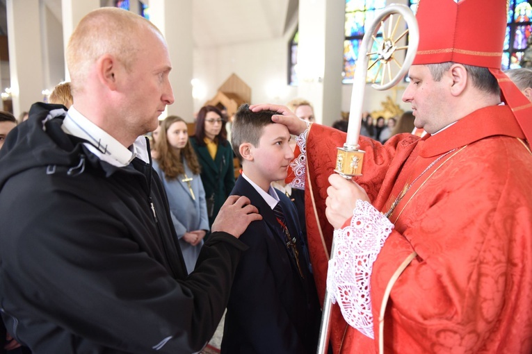 Bierzmowanie w Wielogłowach