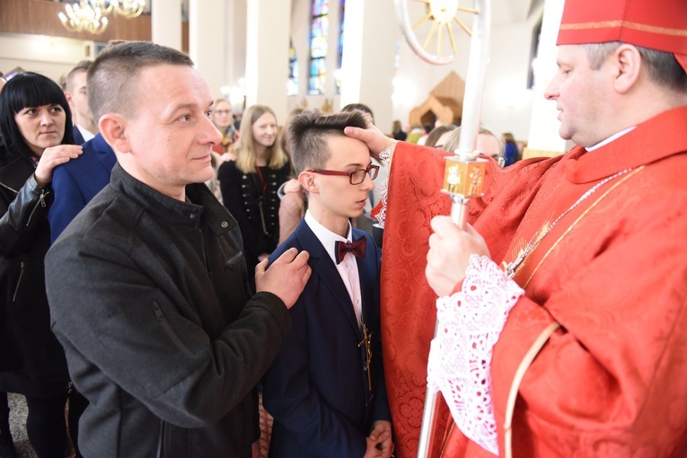 Bierzmowanie w Wielogłowach