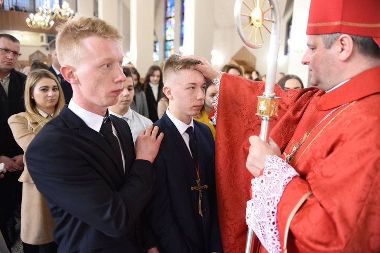 Bierzmowanie w Wielogłowach