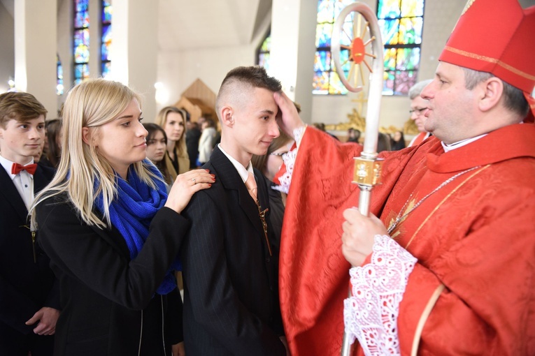 Bierzmowanie w Wielogłowach