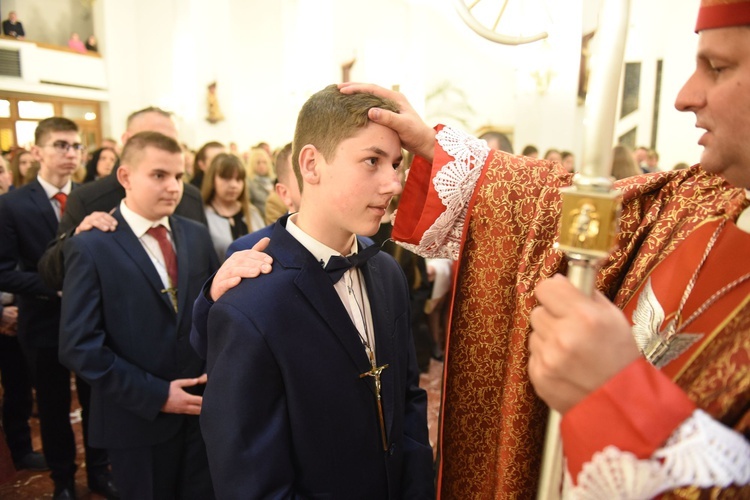 Bierzmowanie w Łososinie Dolnej