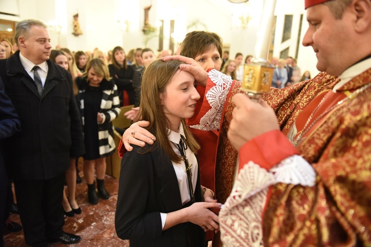 Bierzmowanie w Łososinie Dolnej