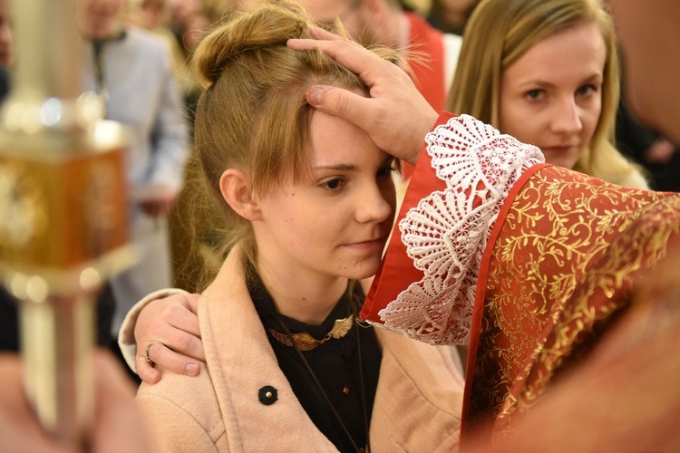 Bierzmowanie w Łososinie Dolnej