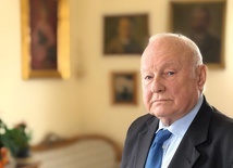 – Duży wpływ na moje życie, formację, wybory miał Wujek, czyli św. Jan Paweł II – mówi prof. Andrzej Zieliński, należący do Środowiska, jak nazywała się grupa młodych ludzi, którzy skupiali się wokół  bp. Wojtyły.