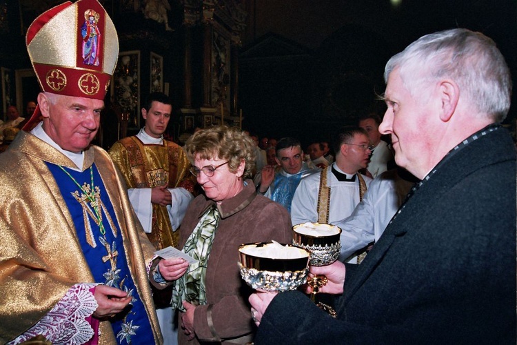 Święcenia i ingres bp Ignacego do katedry świdnickiej - cz. 01.