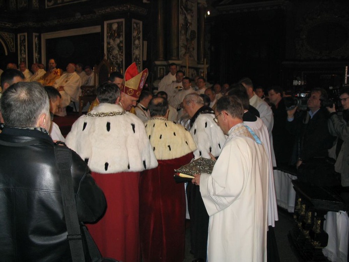 Święcenia i ingres bp Ignacego do katedry świdnickiej - cz. 02.