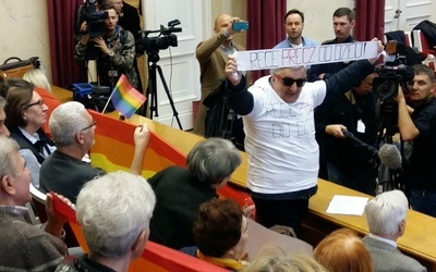Sesja Rady Warszawy o LGBT+