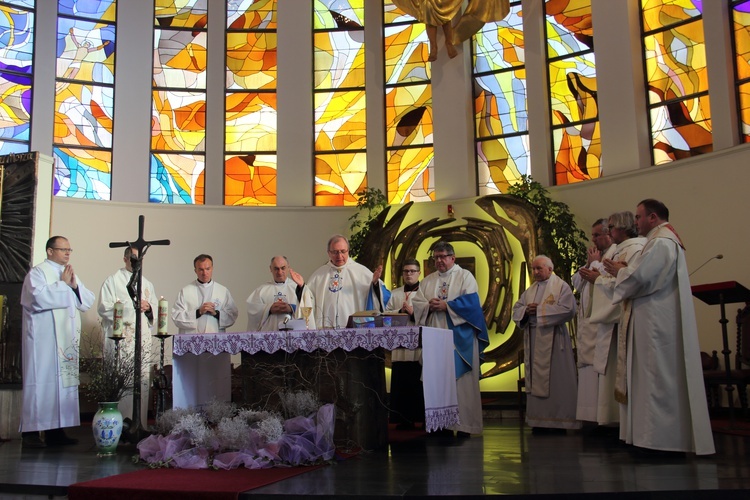 Msza św. za szczęśliwy powrót "Daru Młodzieży"