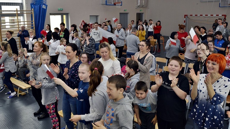 Złote piłkarki olimpiad specjalnych z Płońska