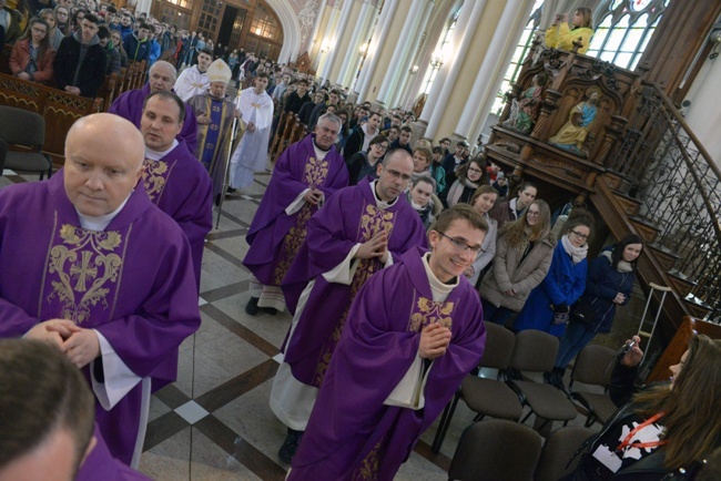 Zakończenie rekolekcji dla młodych