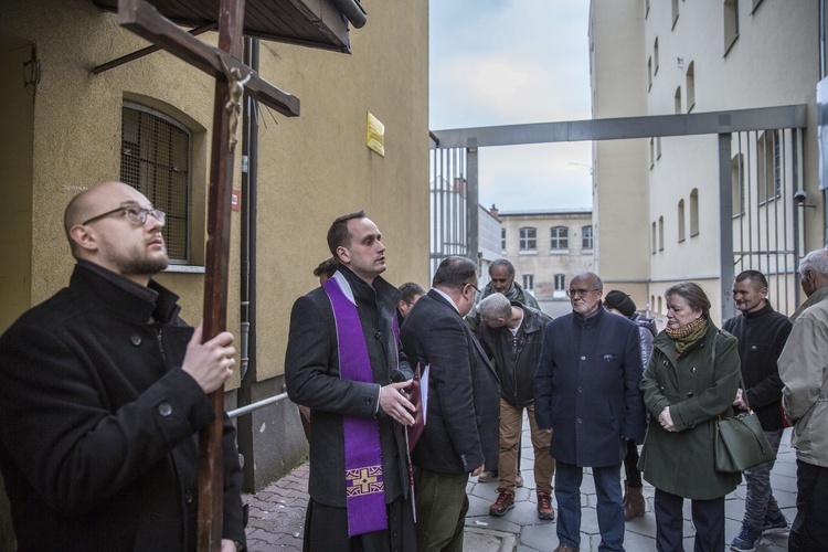 Droga Krzyżowa w Golgocie Warszawy