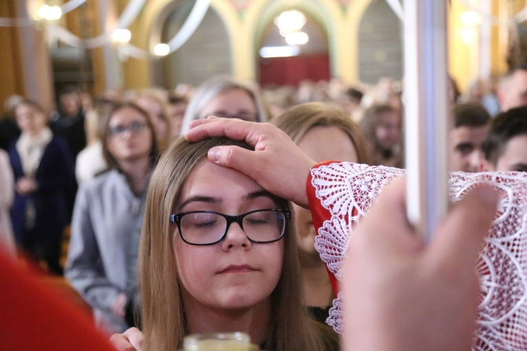 Pierwsze bierzmowanie w Nawojowej