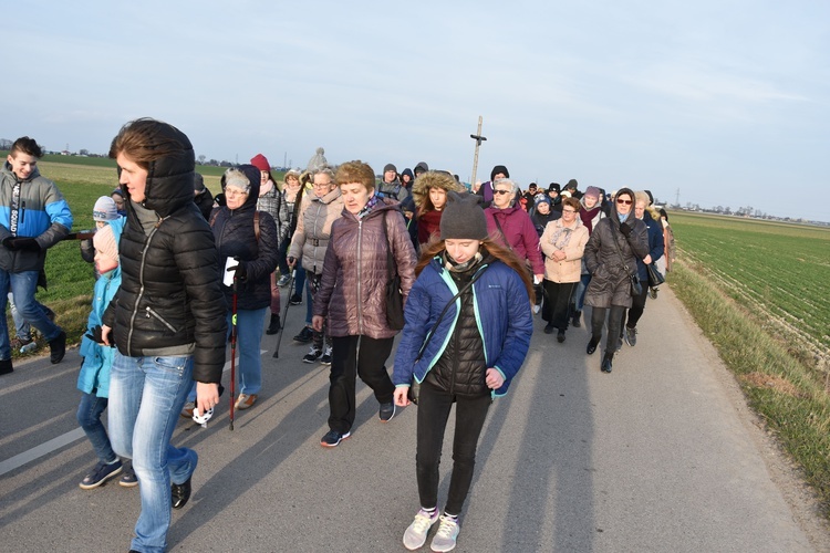 Droga Krzyżowa z Przasnysza do Rostkowa