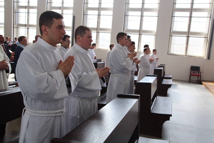 Posługa lektoratu w śląskim seminarium