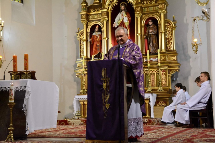 Błogosławieństwo lektorów w Żegocinie.