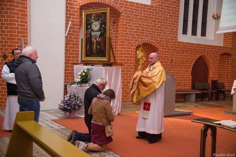 Peregrynacja obrazu św. Józefa w Dobiegniewie