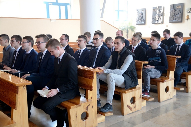 Rekolekcje powołaniowe w seminarium duchownym.