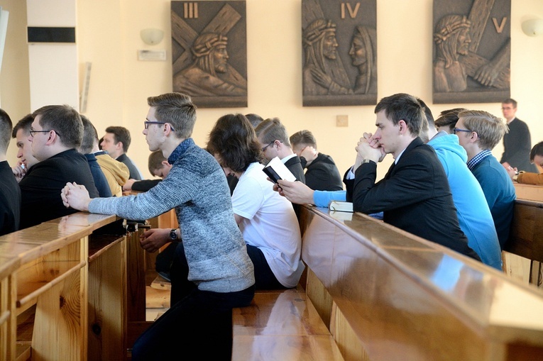 Rekolekcje powołaniowe w seminarium duchownym.