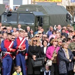 Przysięga terytorialsów na ostrowieckim Rynku