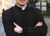 Ksiądz A. Sapieha jest sekretarzem I Synodu Diecezji Zielonogórsko-Gorzowskiej.