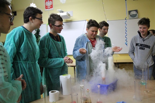 "Noc doświadczeń" w szkołach ZCBM w Bielsku-Białej - 2019
