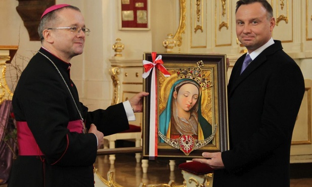 Prezydent Rzeczypospolitej Polskiej w sanktuarium w Rokitnie
