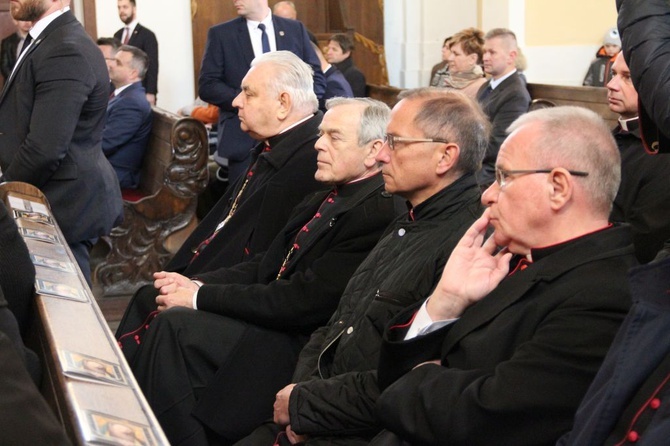 Prezydent Rzeczypospolitej Polskiej w sanktuarium Matki Bożej Cierpliwie Słuchającej w Rokitnie 