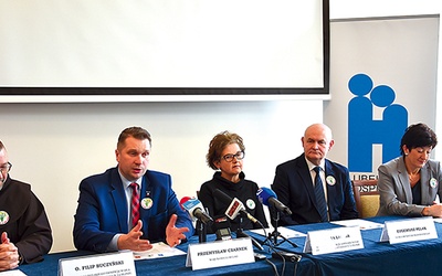 ▲	Inicjatywę popierają lubelski Urząd Wojewódzki oraz Kuratorium Oświaty.