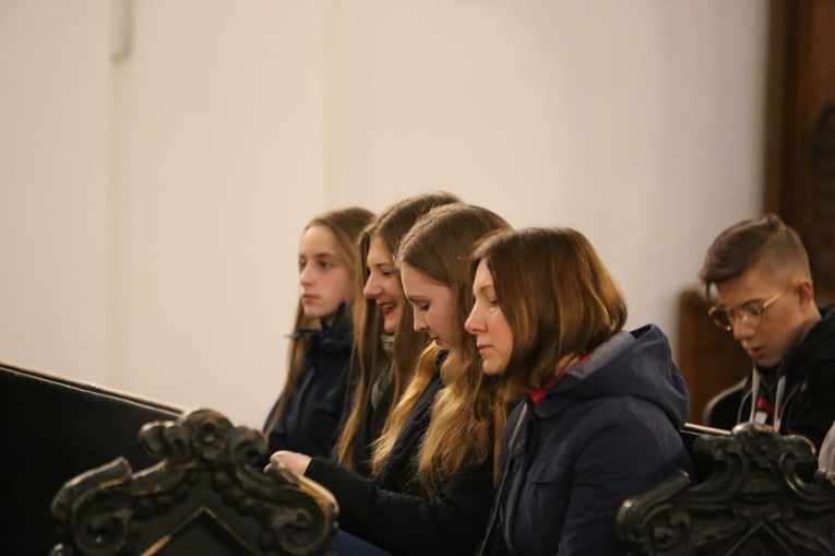 Czuwanie modlitewne Taize 