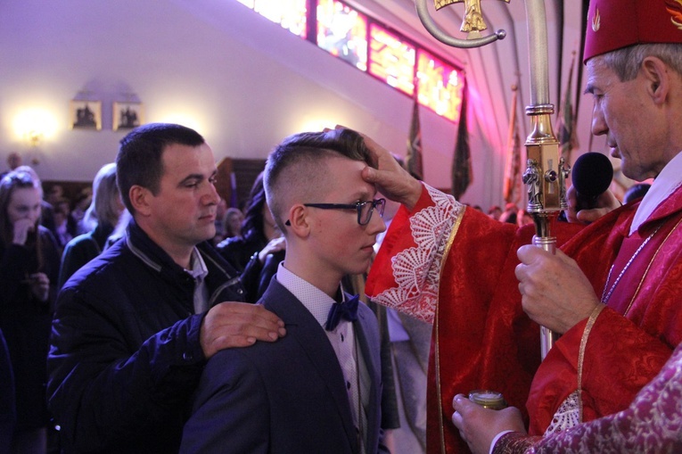 Bierzmowanie w Siedliskach Tuchowskich