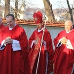 Bierzmowanie w kościele św. Jakuba w Tuchowie