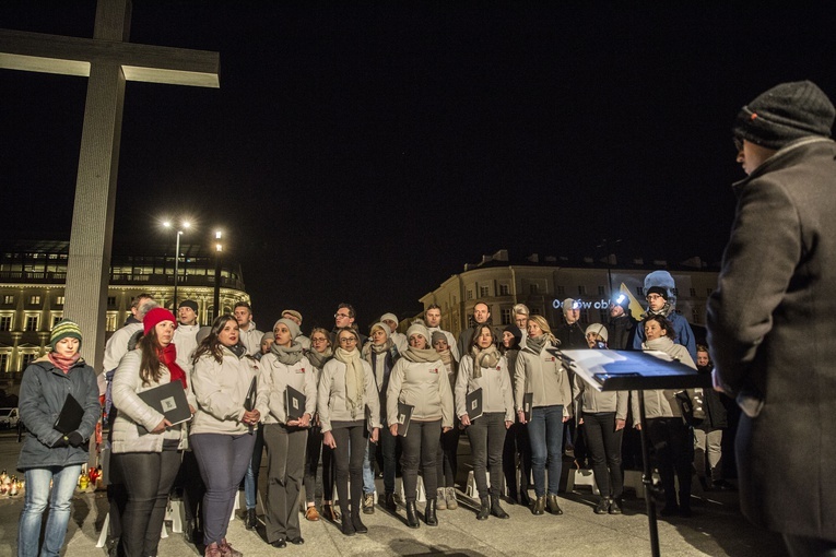 Czuwanie w godzinę śmierci Jana Pawła II