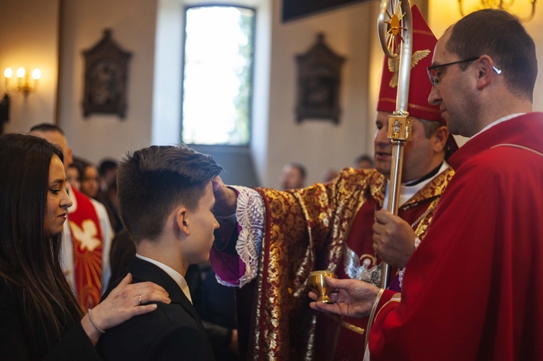 Bierzmowanie w Nowym Sączu-Zawadzie
