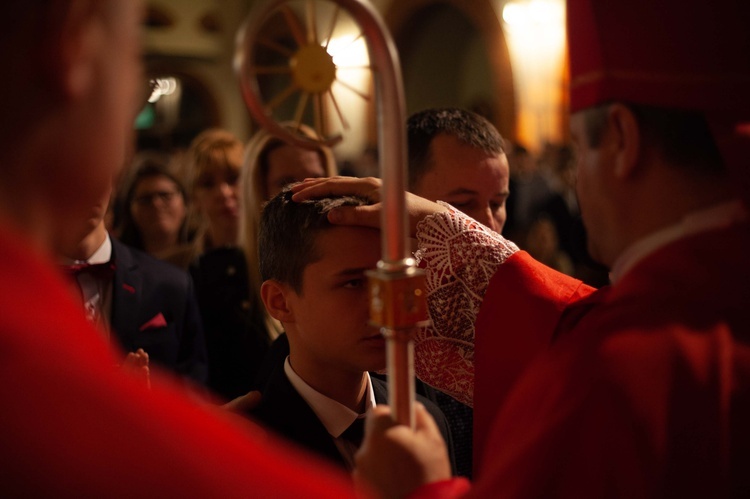 Nowy Sącz. Bierzmowanie u Niepokalanej - cz. 2