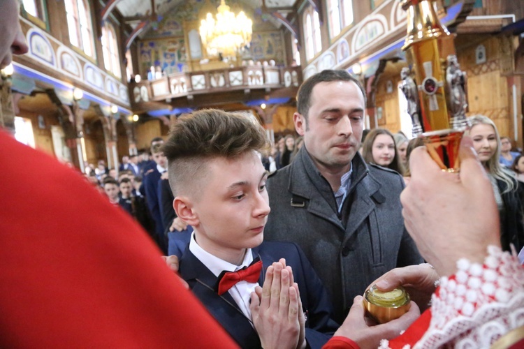 Bierzmowanie w Jurkowie k. Dobrej