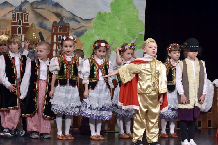 Dzieci z Publicznego Przedszkola Sióstr Prezentek na przeglądzie teatralnym 