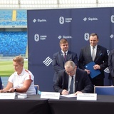 Trening Anity Włodarczyk z dziećmi na Stadionie Śląskim