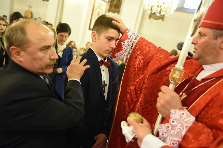 Bierzmowanie w Piwnicznej