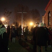 Pielgrzymi ok. godz. 23 wyruszyli z kościoła św. Brata Alberta na gdańskim Przymorzu.