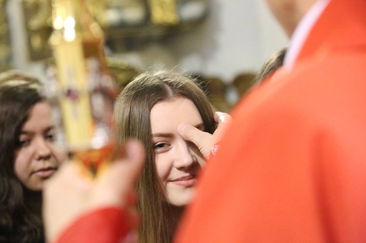 Bierzmowanie w Zakliczynie, cz. 2