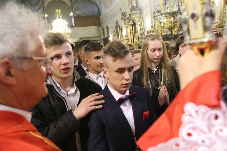 Bierzmowanie w Zakliczynie, cz. 2