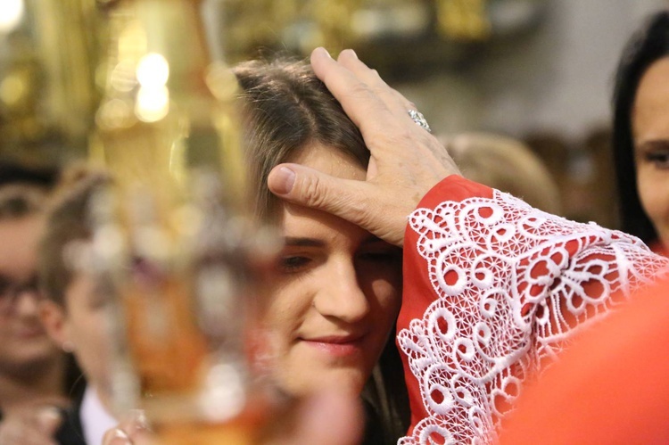 Bierzmowanie w Zakliczynie, cz. 2