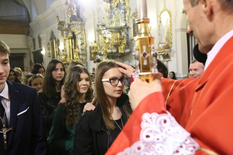 Bierzmowanie w Zakliczynie, cz. 2